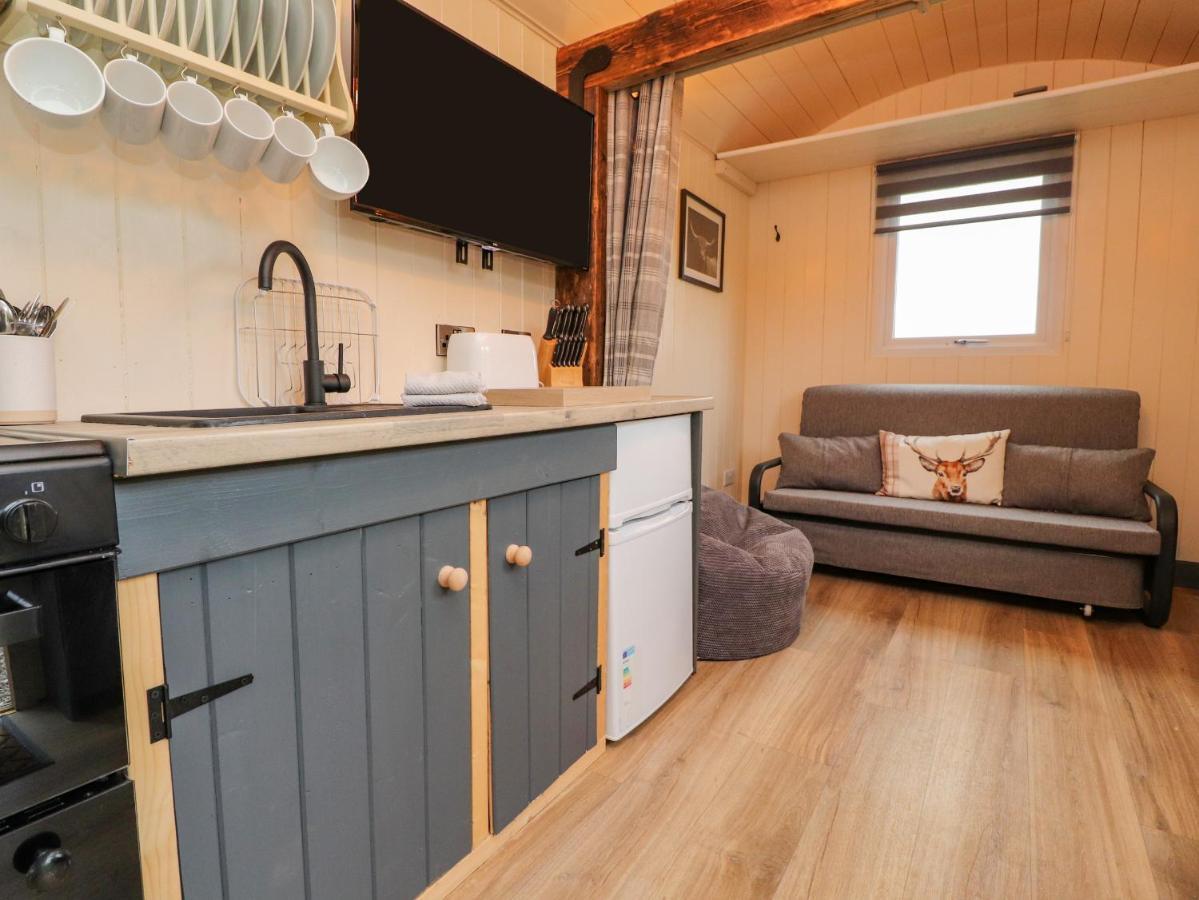 Hillcrest Shepherds Hut Preston  Exterior foto
