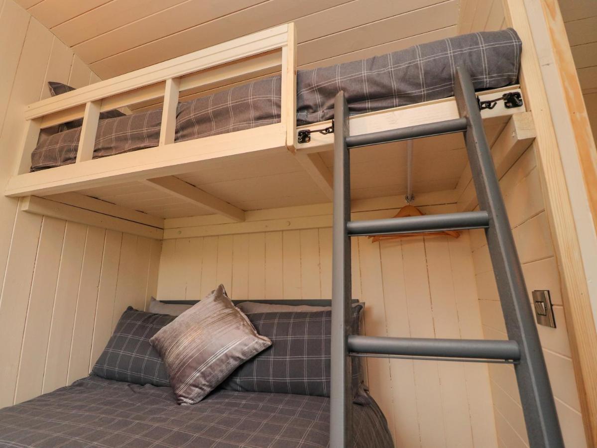 Hillcrest Shepherds Hut Preston  Exterior foto